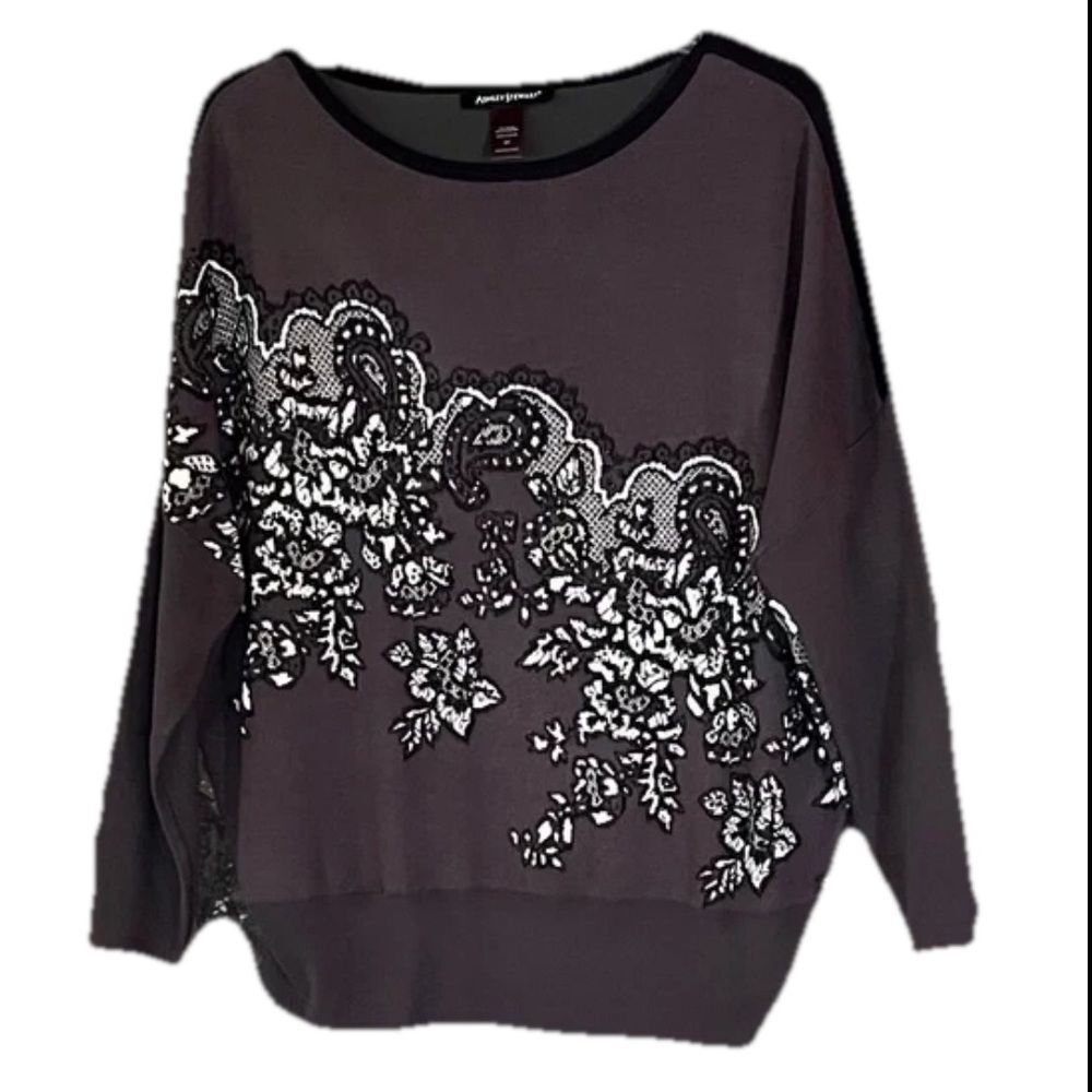 Ashley Stewart Size 2X Gray Knit Women’s Top Black Stone Accent Paisley NWOT
